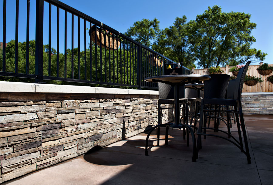 VS-Ledgestone-Plum-Creek-1